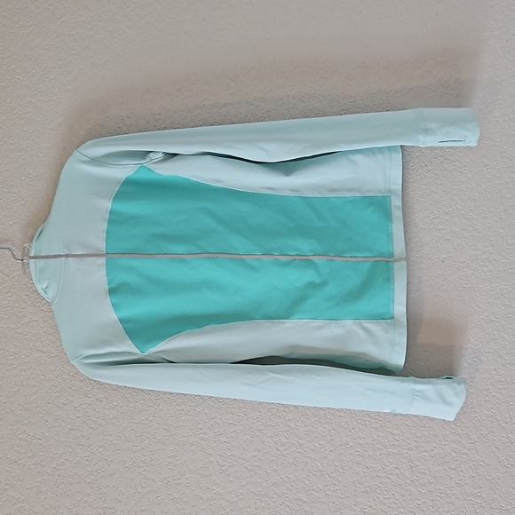 Hollister- Active Jacket - Picture 3 of 7